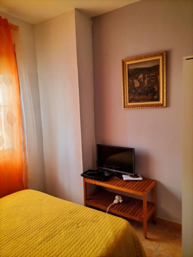 Casa En Zuheros 4 A 5 Personas Buitenkant foto